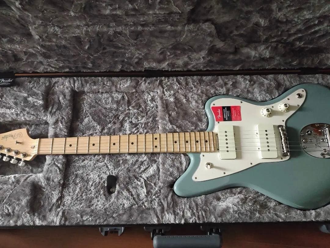 ギター Fender American Professional Jazzmaster