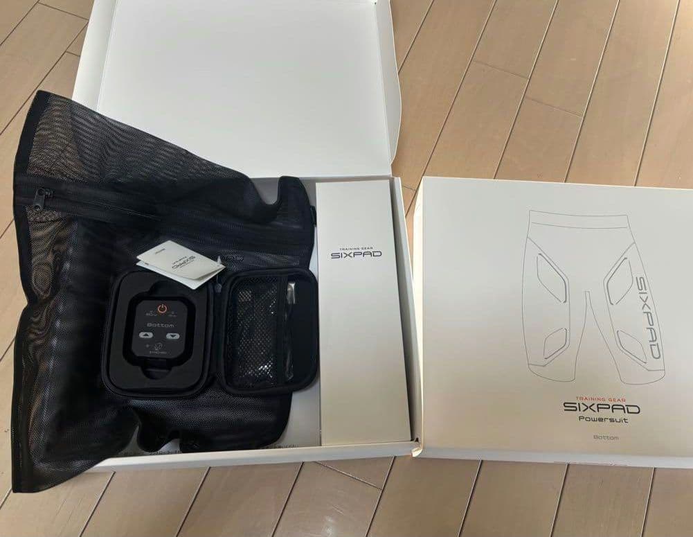 【SIXPAD】パワースーツ　Mサイズ　メンズ