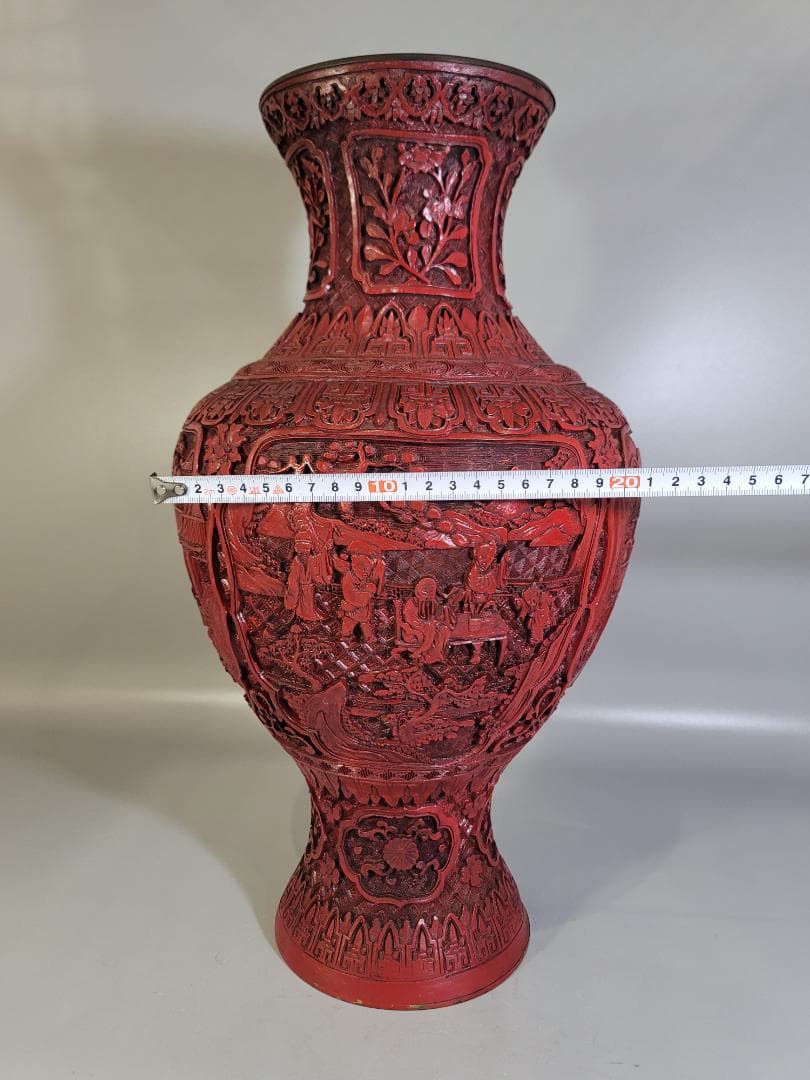 DT401 赤い 彫刻 花瓶 高さ47ｃｍ DT401