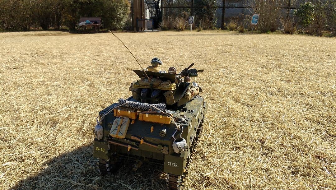 1/16ラジコン戦車M5 スチュアート軽戦車