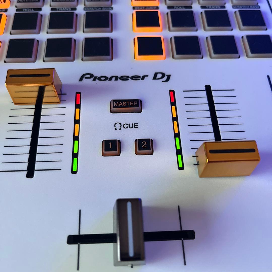 最終値下げ！！DDJ REV1とキャリーバッグ