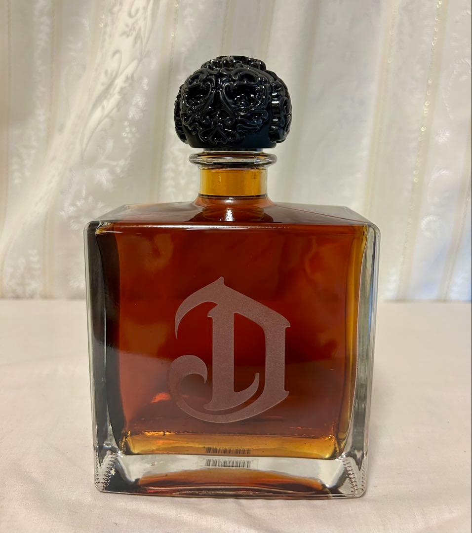 デレオンテキーラ　レオナ　ヒップフラスコ付き