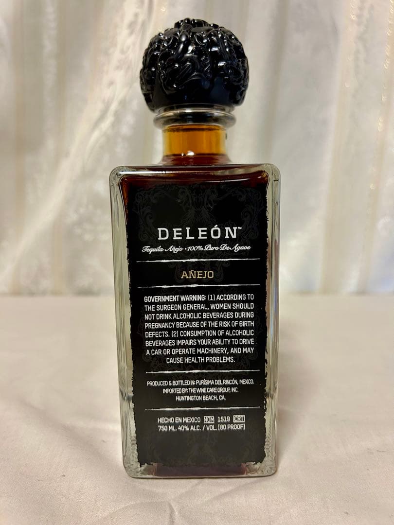 デレオンテキーラ　レオナ　ヒップフラスコ付き