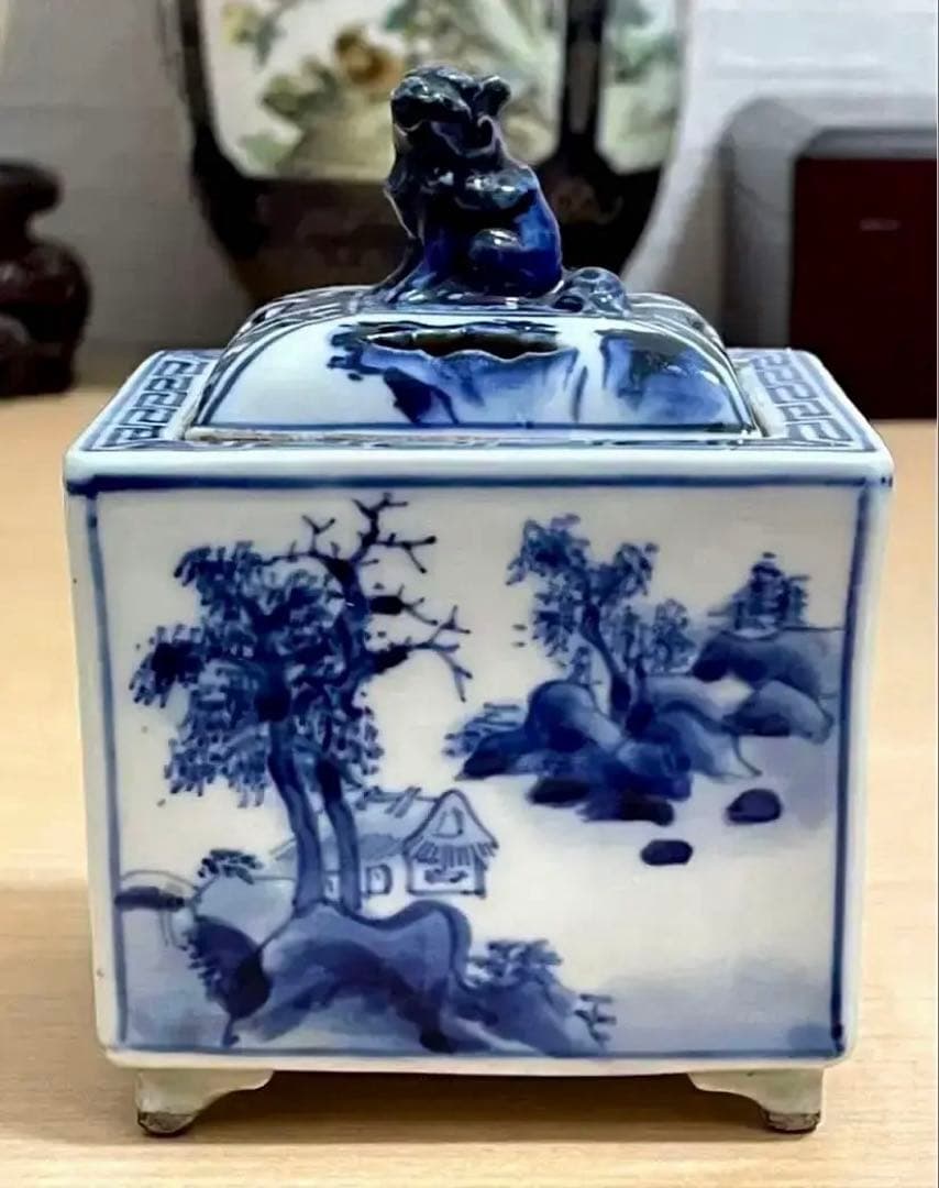 中国 清時代 骨董品 香炉染付 蓋物 陶芸古美術、 。