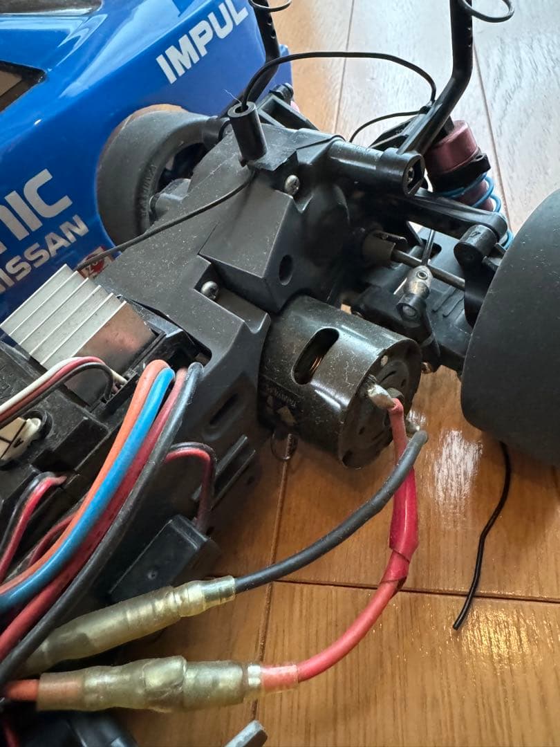 タミヤ　カルソニックスカイライン TL01