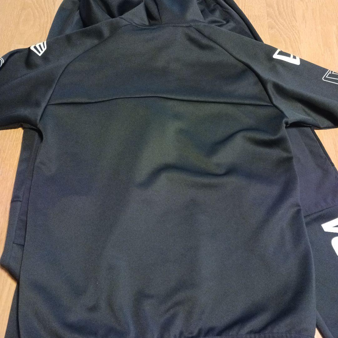 【ニューエラ 】美品 セットアップ ジャージ上下 ロゴプリント ブラック L　黒