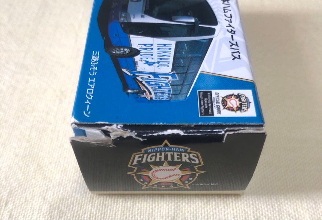 トミカ　ジェイ・アール北海道バス　北海道日本ハムファイターズバス