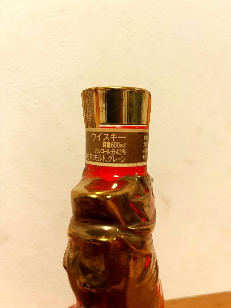 【未開栓】 サントリー ローヤル 15年 干支ボトル 辰 600ml