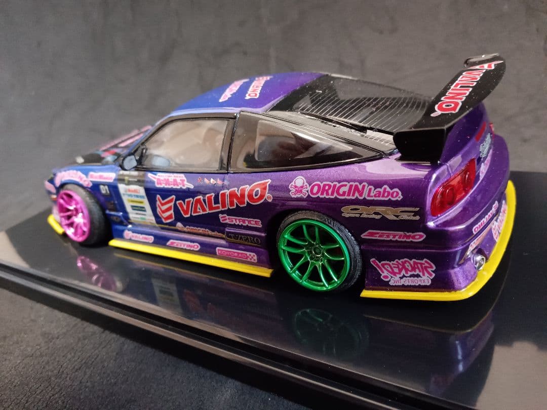 アオシマ 1/24 ニッサン 180SX D1 プラモデル 完成品 ケース付