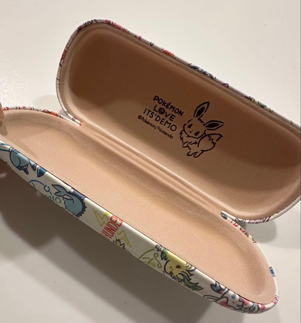 イッツデモ　ポケモン　メガネケース　メガネ拭き　2点セット