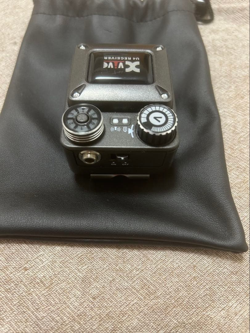 【超美品】 Xvive U4 MONITOR Wireless System