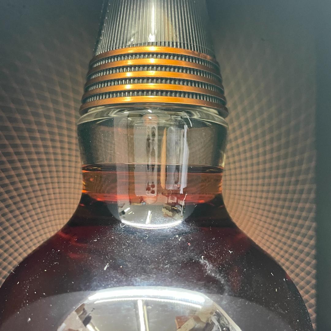 未開封・箱付き　CHIVAS REGAL　アルティス 20年 40% 700ml