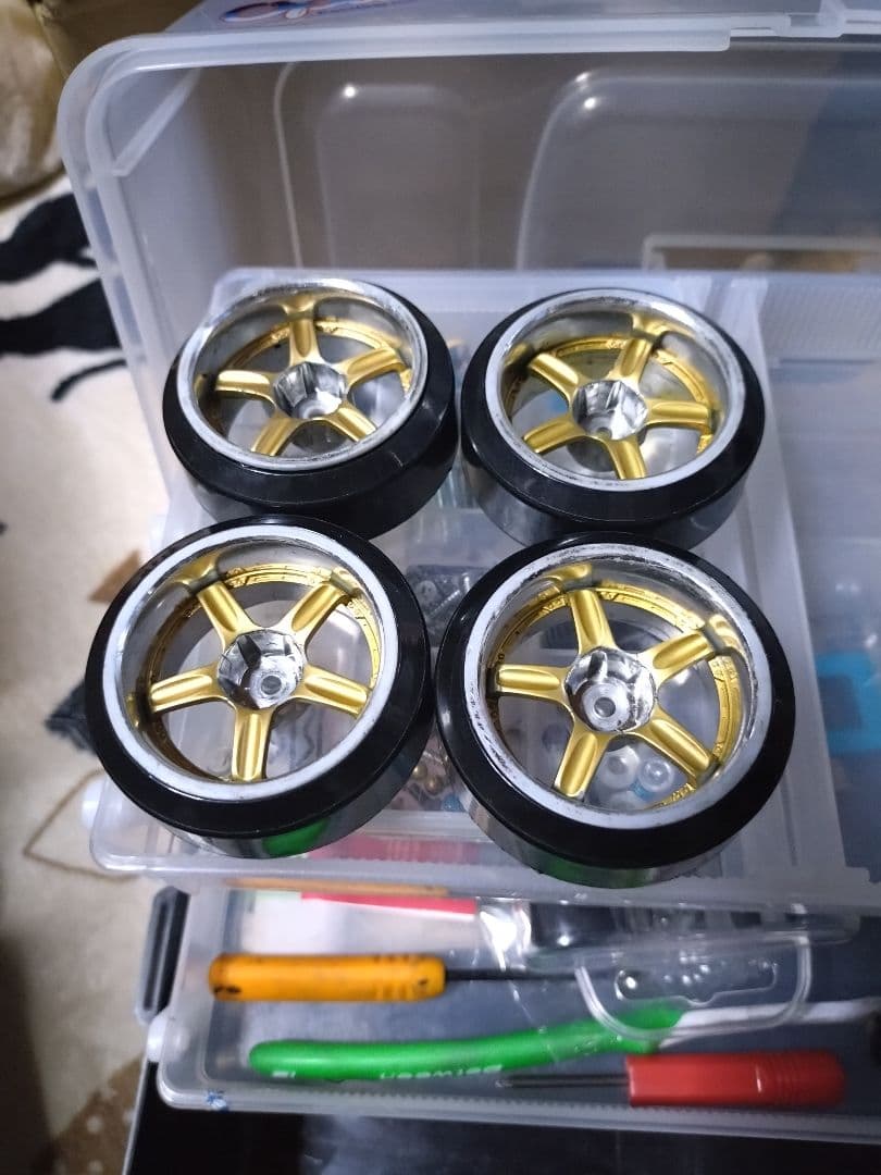 《最終値下げ出品25日まで》TRF415 ドリフト4WDケツカキ仕様