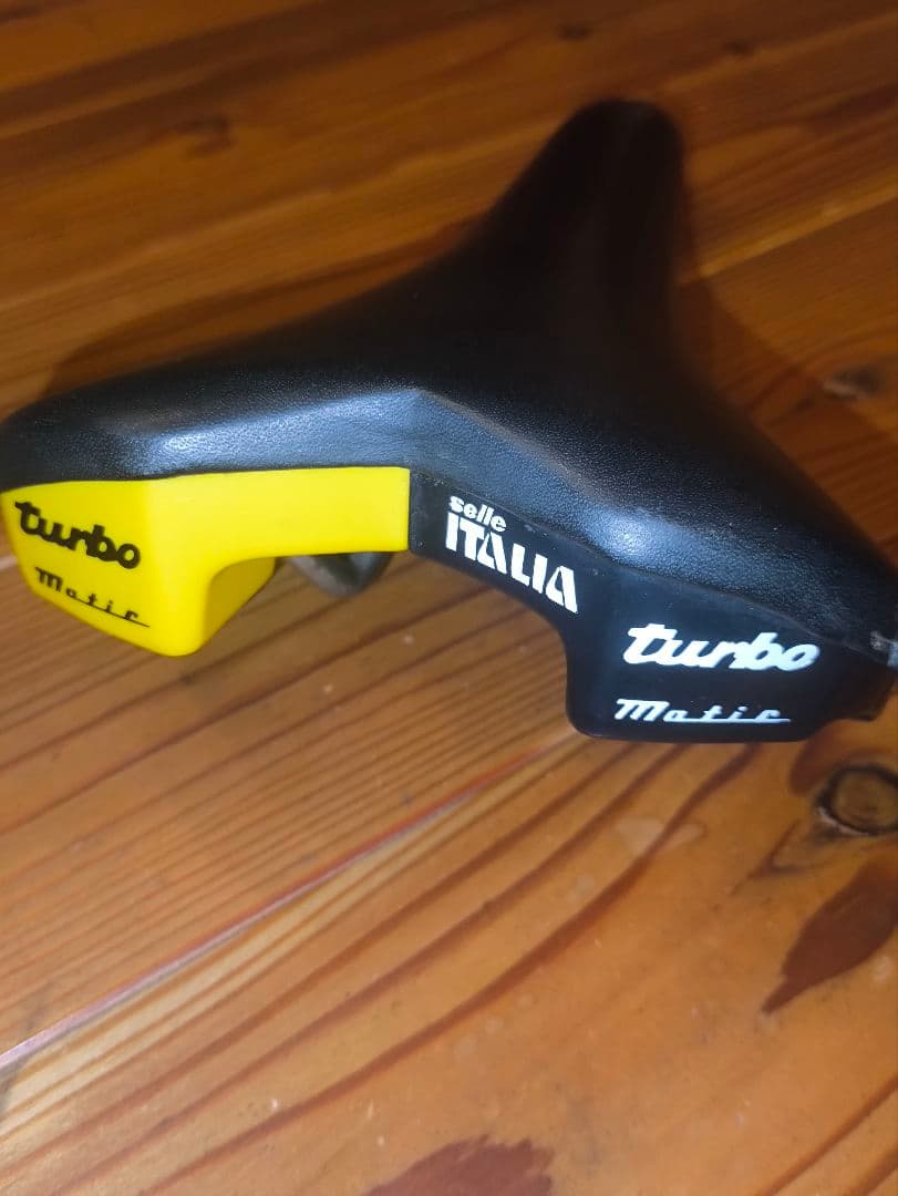 セライタリア サドル ターボマチック turbo matic 極美品