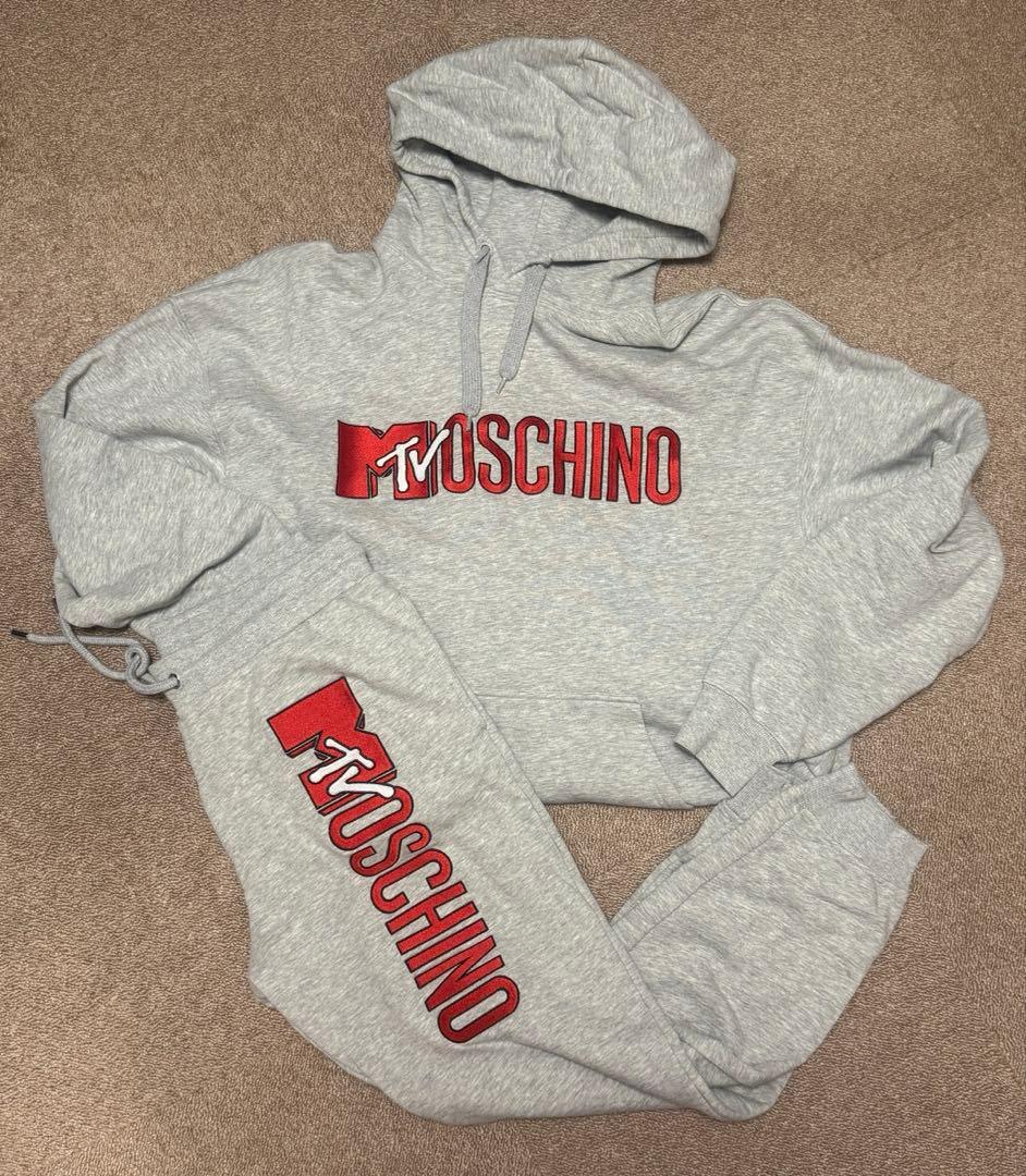 【MOSCHINO x 】モスキーノ  スウェットセットM / L
