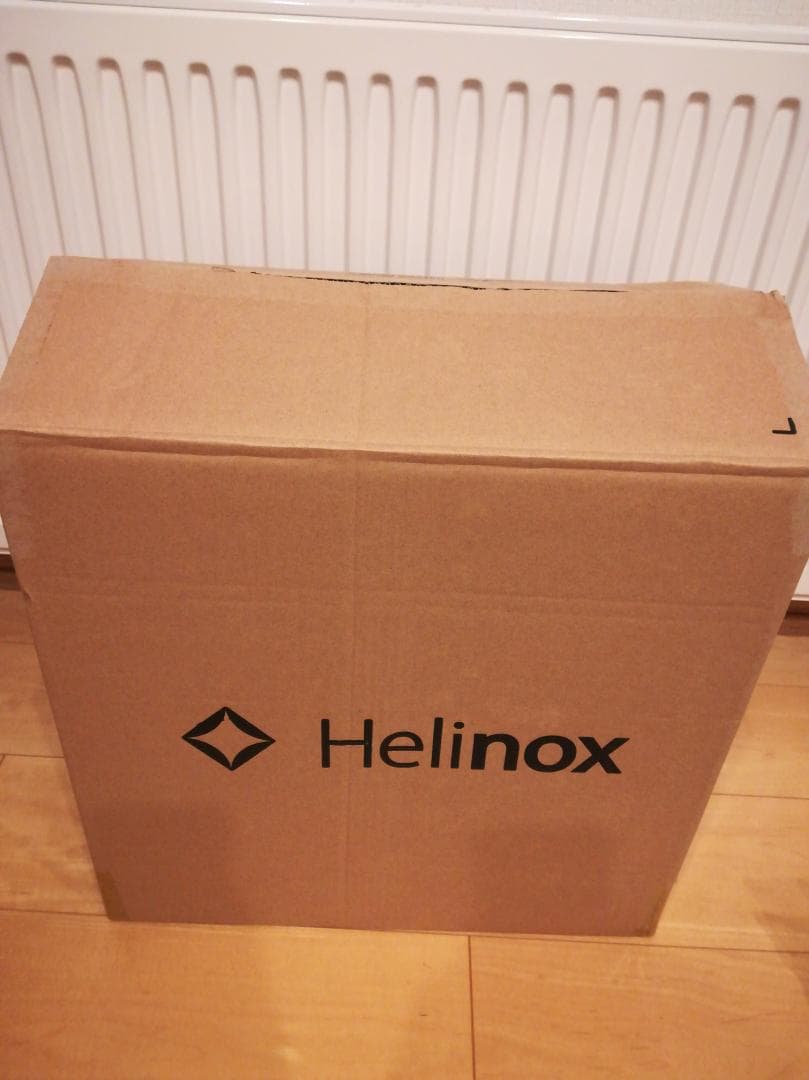 ヘリノックス迷彩柄 折りたたみ式アウトドアテーブル