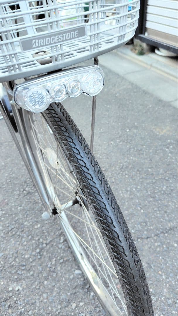ブリヂストン　アシスタ　26インチ　内装3段　グレーM バッテリー、充電器付