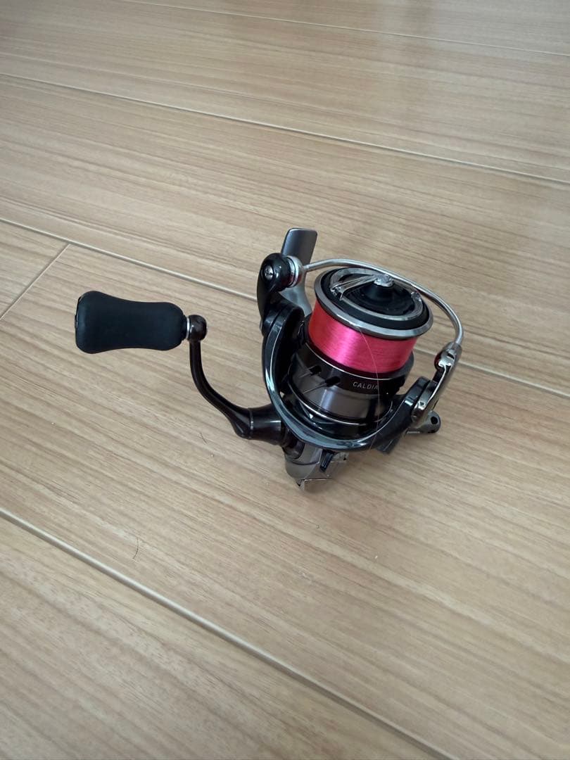 Daiwa 18カルディアLT2000Sスピニングリール 黒
