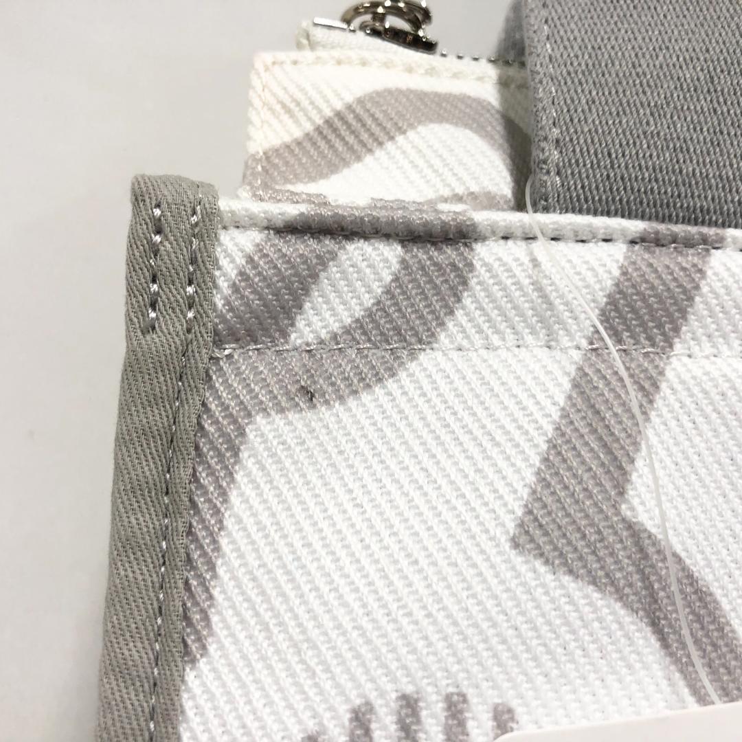 ○★訳有り新品未使用　PEARLY GATES　モヤモヤ柄 カートバッグ　白