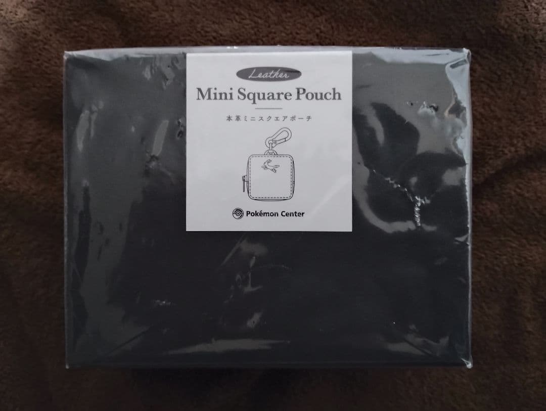 本革　ブラッキー　ミニスクエアポーチ ポケモンセンター