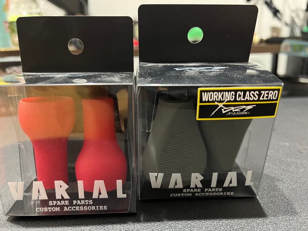 バリアルハンドル100ガンメタ、各種ノブ2つ