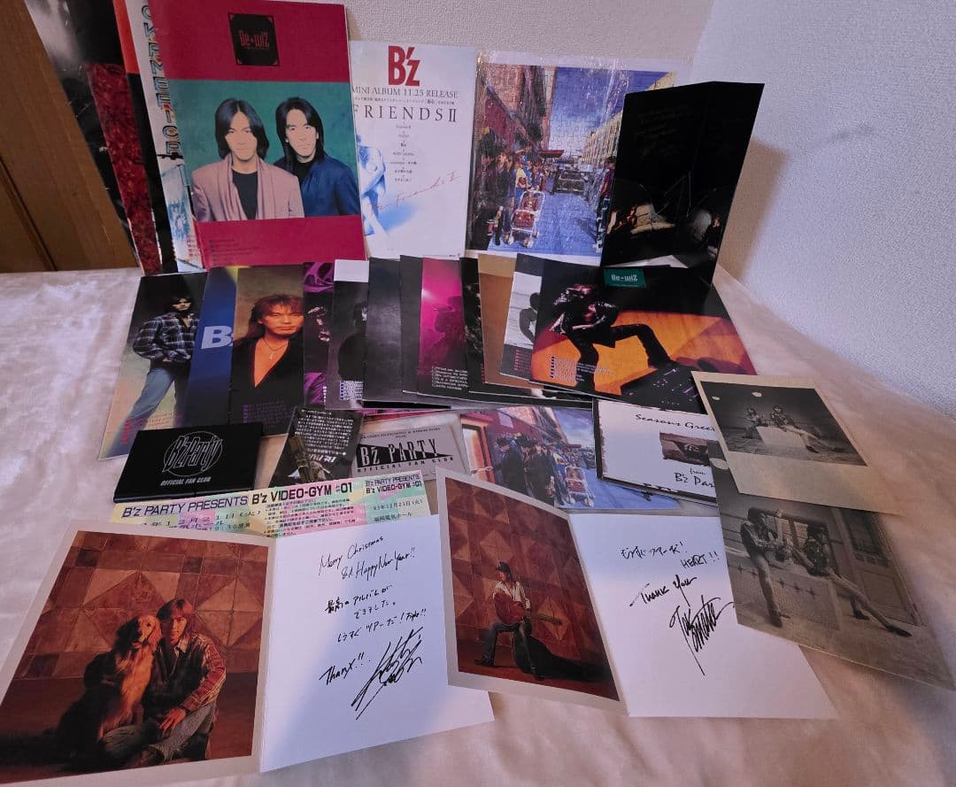 B'z '90年代会報誌、ジグソーパズル、カード、コンサートチケットまとめ売り