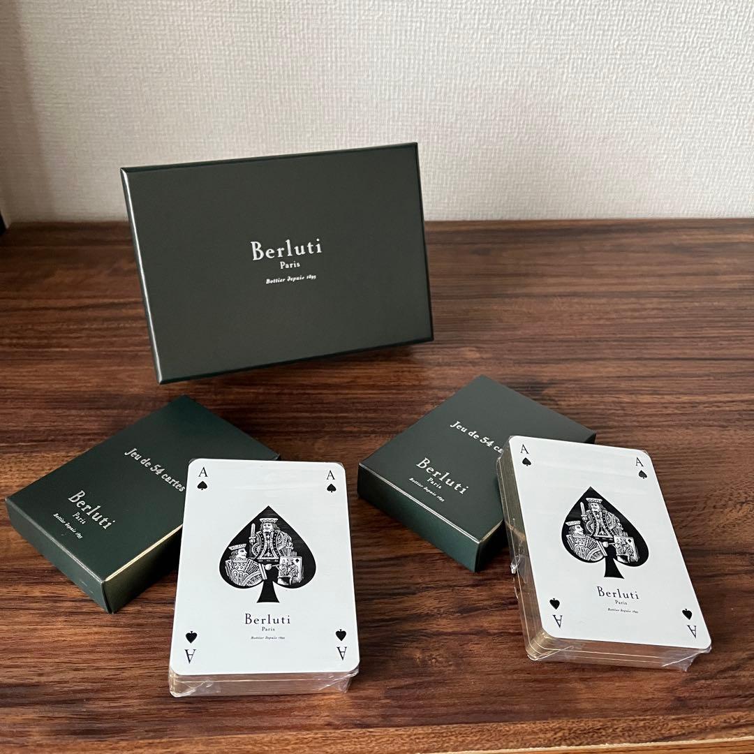 【新品・未使用品！！】ベルルッティ トランプ カードゲーム 小物 2つセット
