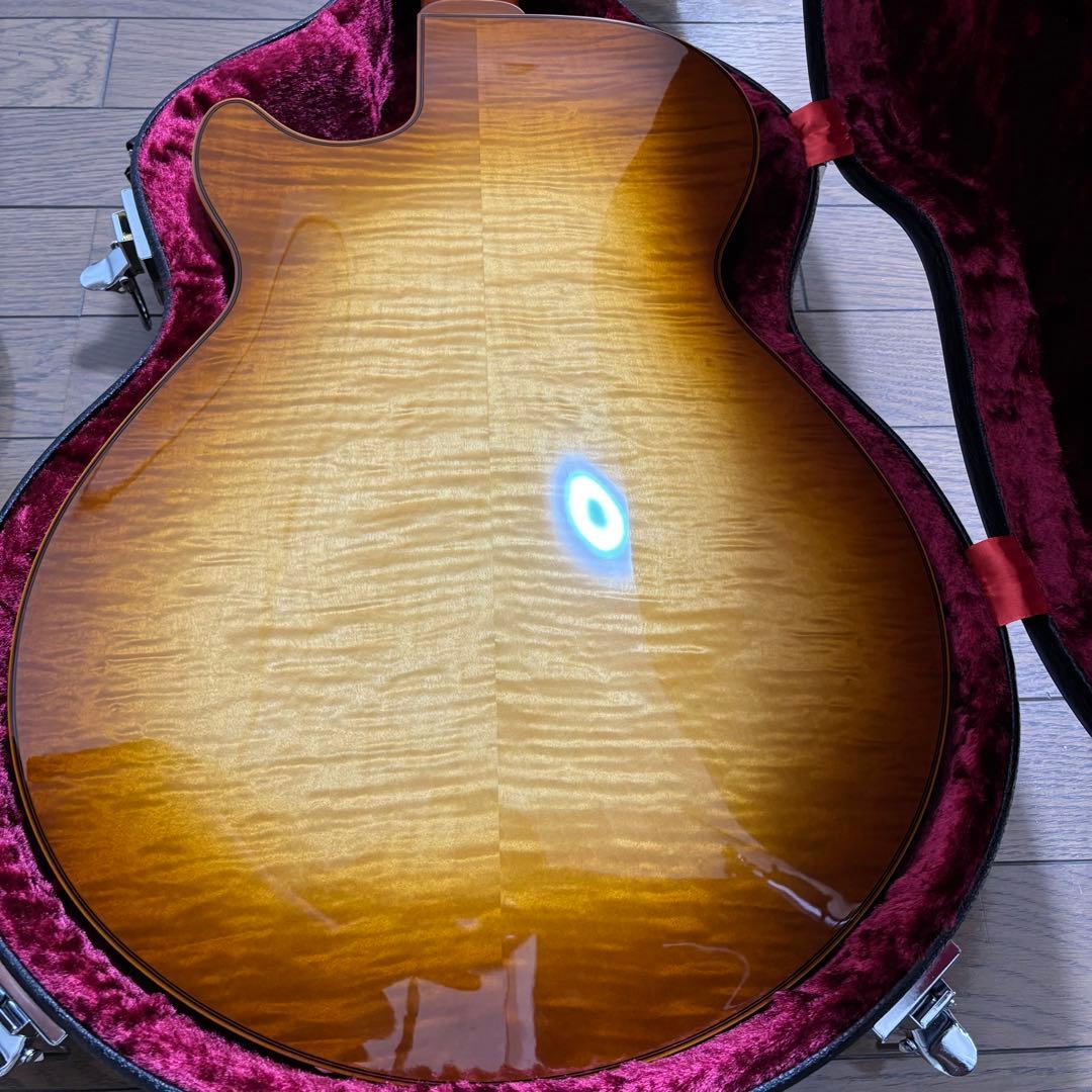 【美品】Sadowsky Semi Hollow Model