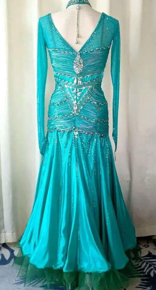 社交ダンスドレス！英国CHRISANNE 製オーストリッチ ターコイズグリーン！