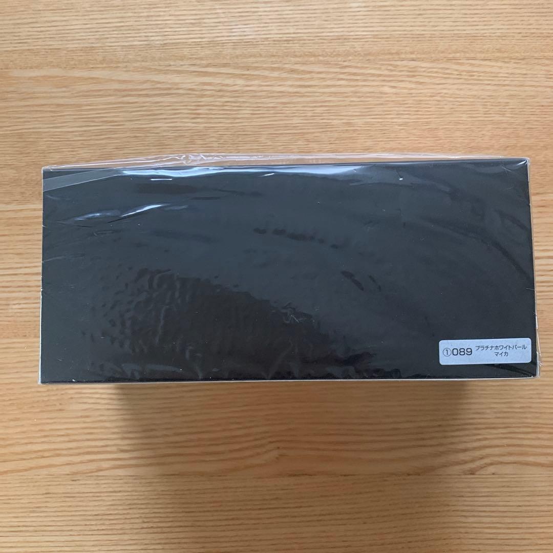 トヨタ COROLLA CROSS ミニカー　プラチナホワイトパールマイカ