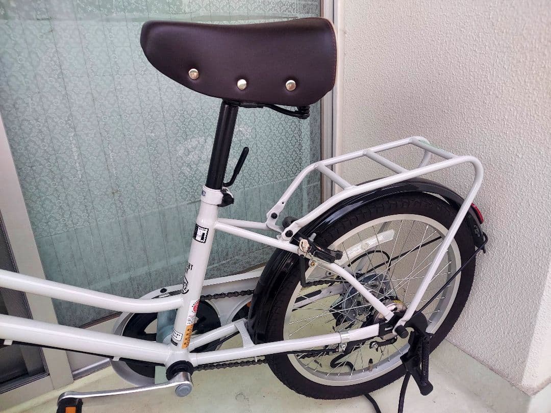 ホワイト シティサイクル メッシュバスケット付き※直接お渡しできる方限定
