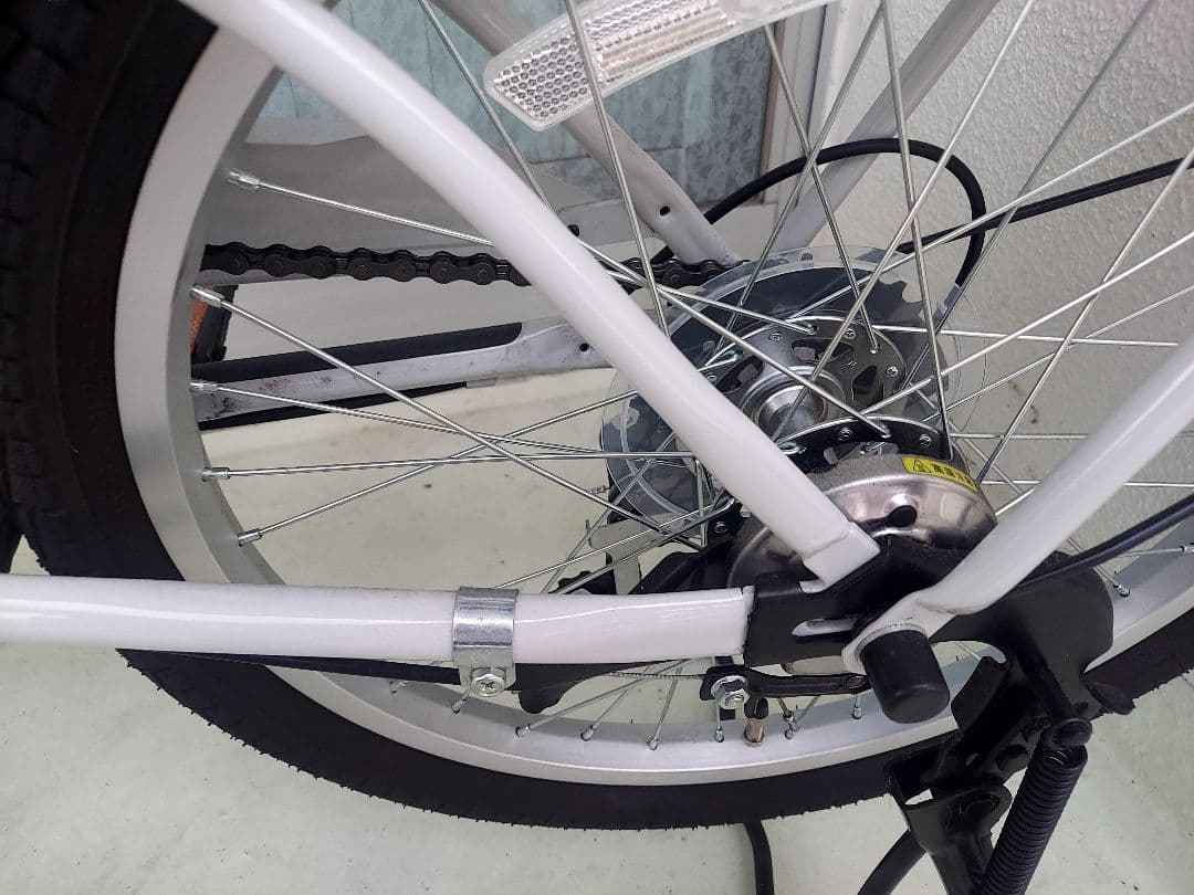 ホワイト シティサイクル メッシュバスケット付き※直接お渡しできる方限定