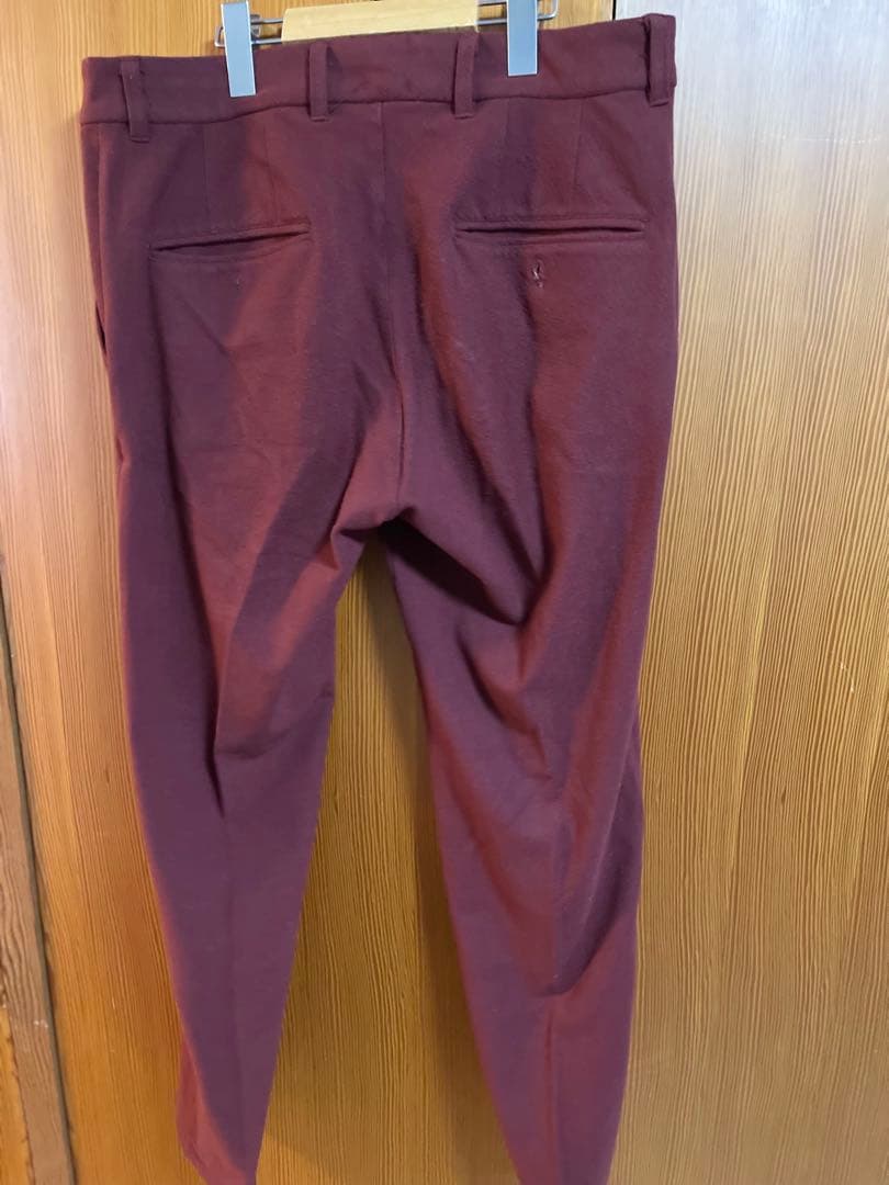 1PIU1UGUALE3バーガンディ 折り鶴刺繍 パンツ