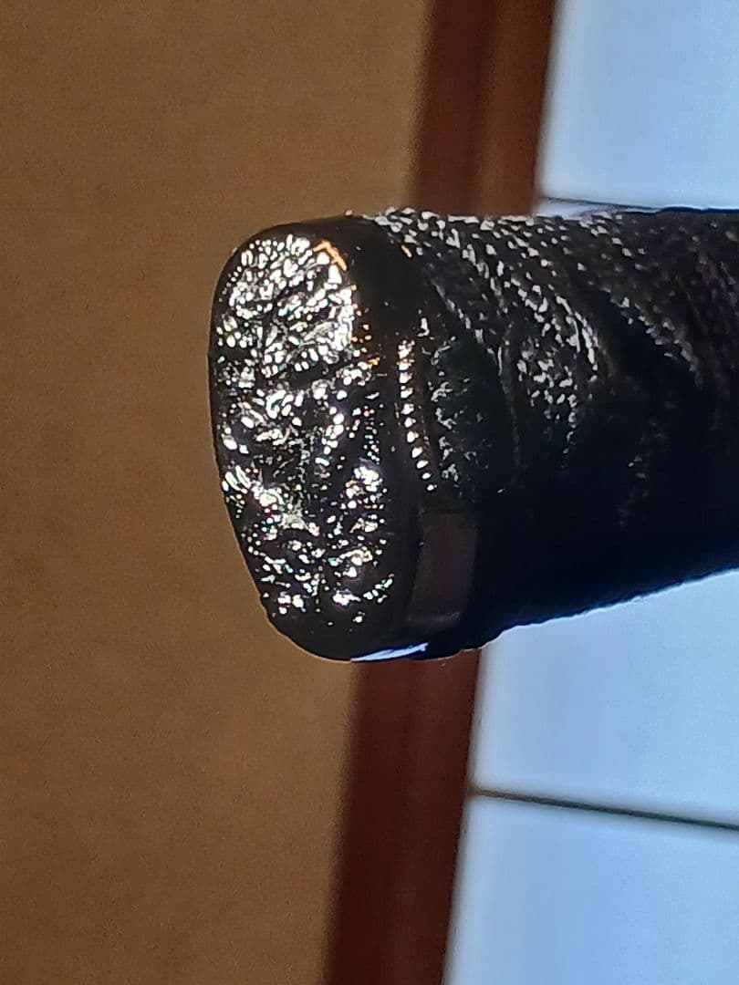 模造刀、新撰組.永倉新八愛刀(播州手柄山氏繁)写し 一貫巻拵、鐔.燻し銀鯉滝登り