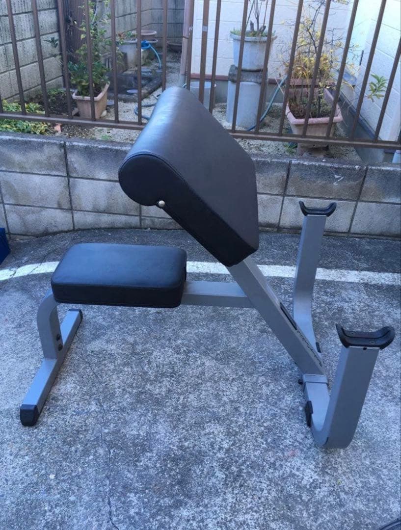 【直接引取限定】BodySolidのジムユースのプリチャーベンチ