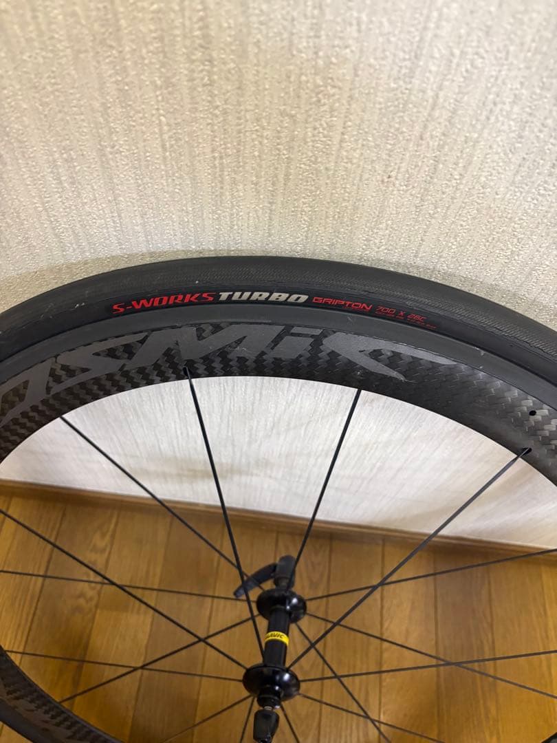 MAVIC COSMIC PRO CARBON EXALITH フロントのみ