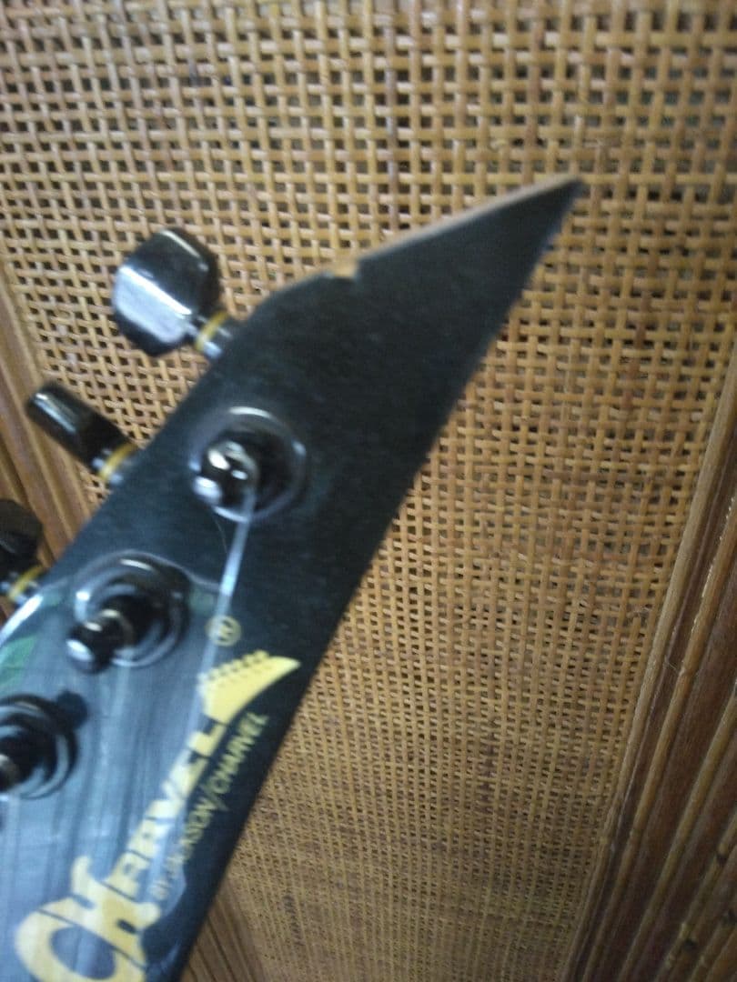 Charvel　610-SL ショートスケール フロイドローズ