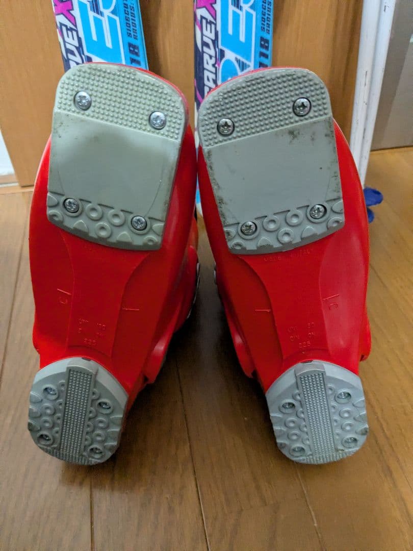 子供用　スキーセット　板118センチ　ブーツ22.5センチ