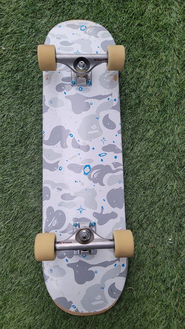 約8インチ　インディペンデント139　グリズリー　スケートボード　BONES