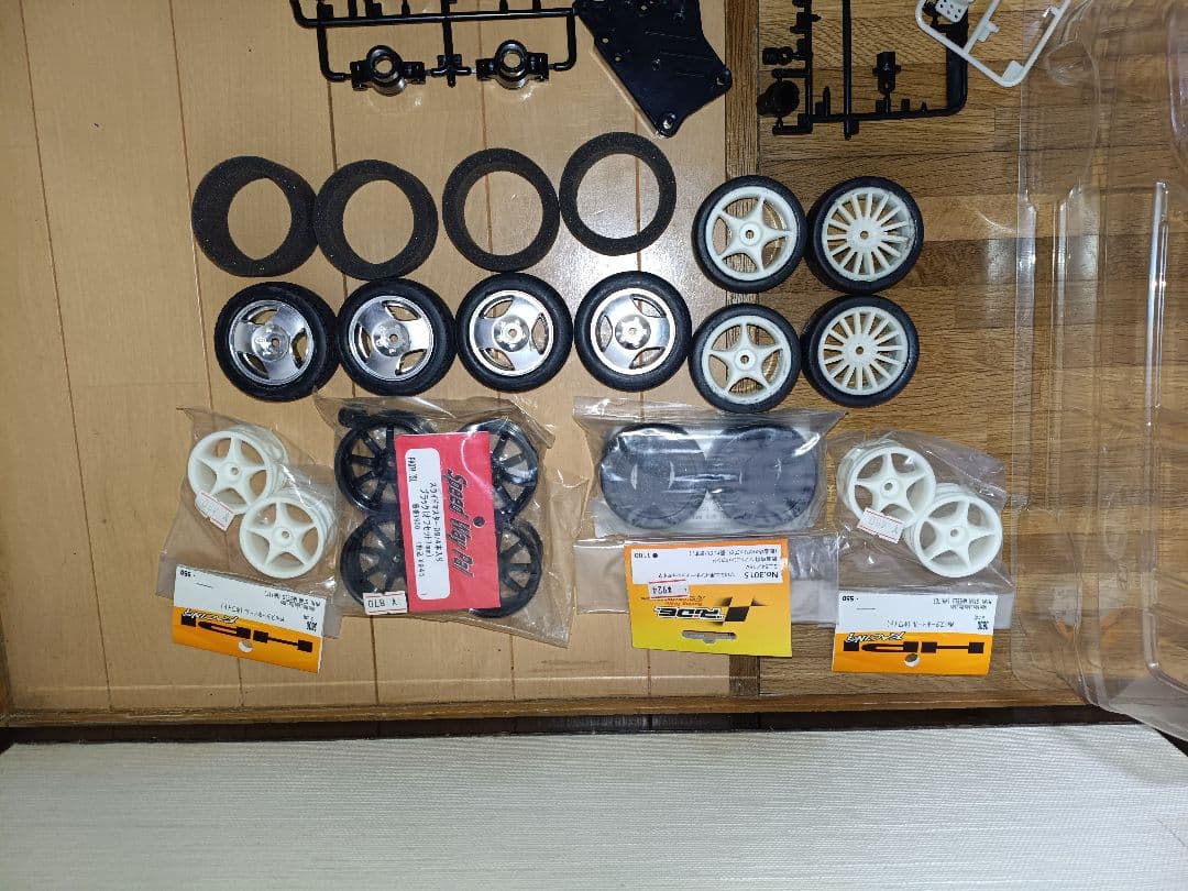 当時物！タミヤ TAMIYA 未塗装 S-MX ボディ M01シャーシセット