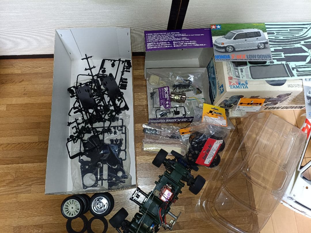 当時物！タミヤ TAMIYA 未塗装 S-MX ボディ M01シャーシセット