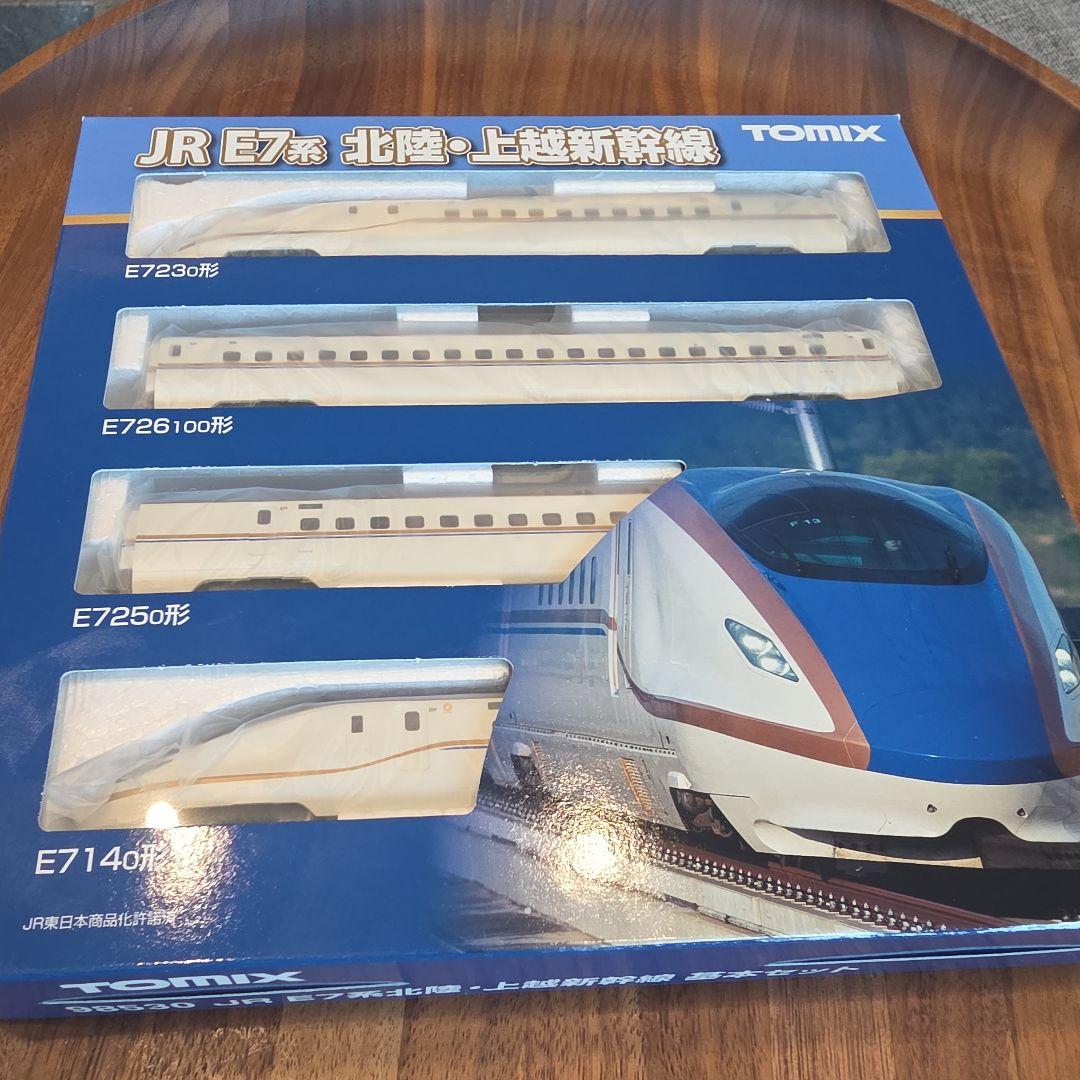 トミックス98530 E7系　北陸上越新幹線　基本セット　４両