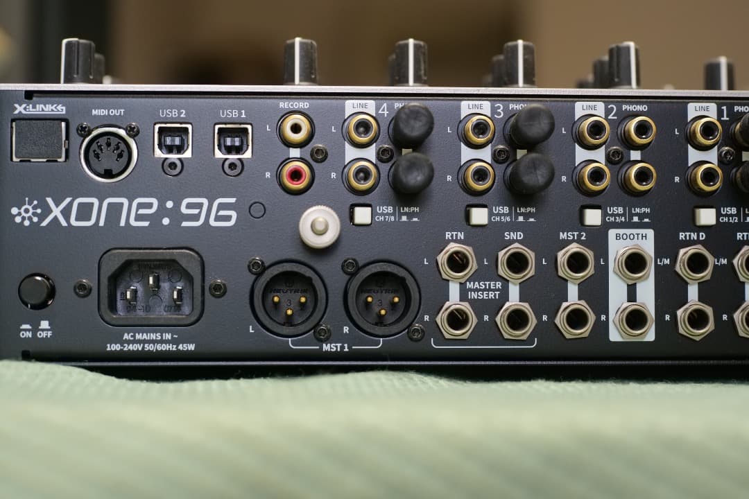 DJ機材 ALLEN &HEATH XONE:96