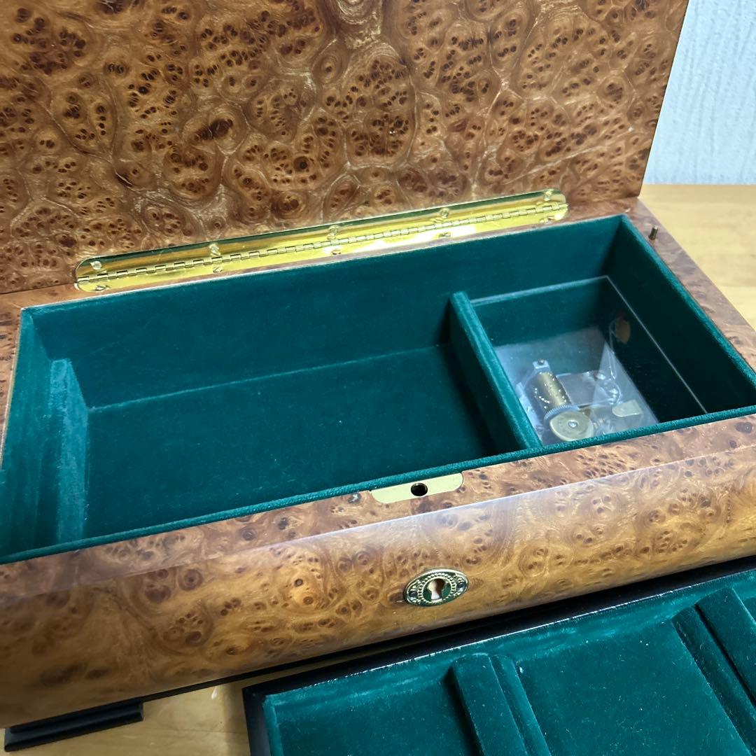 木製ボックス　オルゴール　ジュエリーボックス