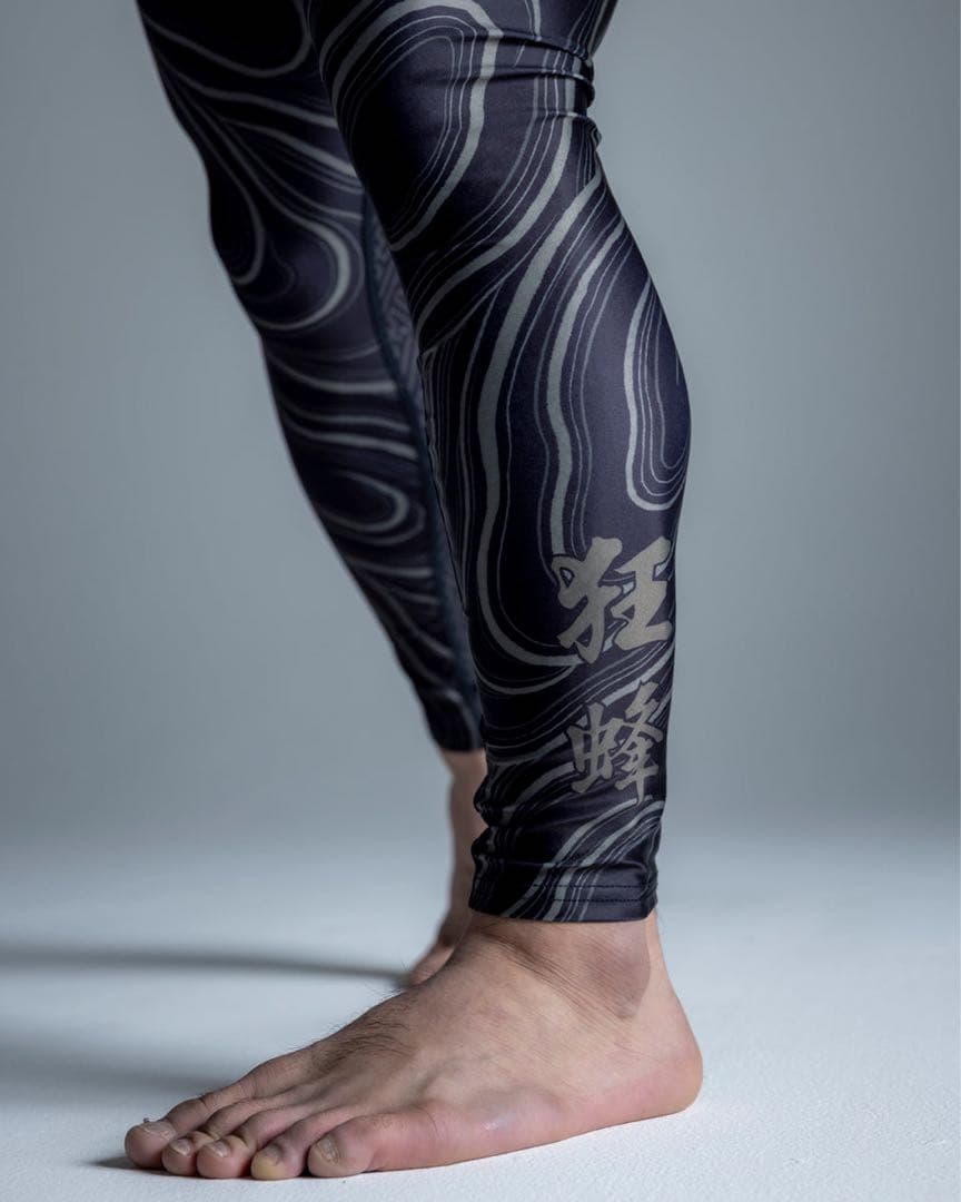 RVCA krazy bee レギンス　トレーニング　格闘技　フィットネス