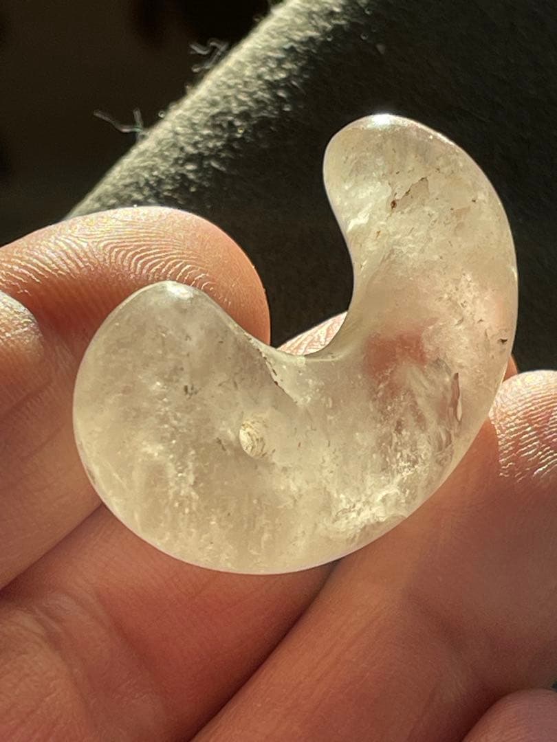 古墳時代　水晶製勾玉　出土品