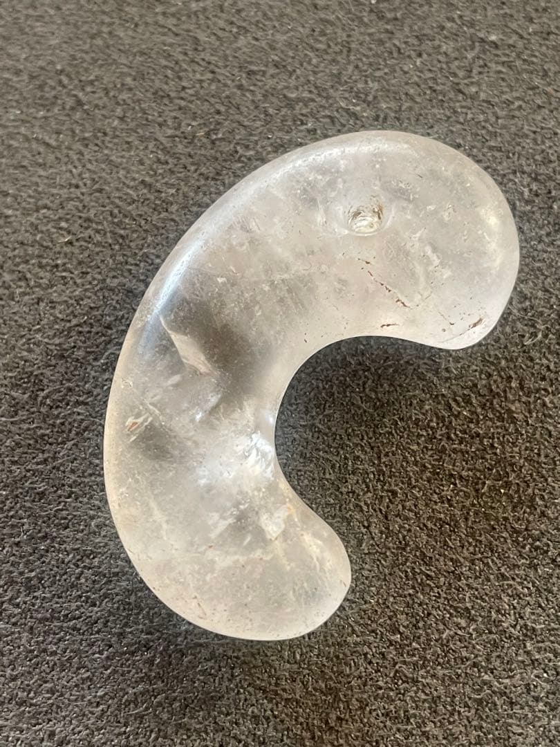 古墳時代　水晶製勾玉　出土品