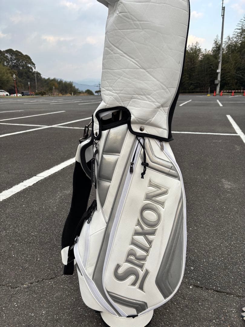SRIXON ゴルフバック