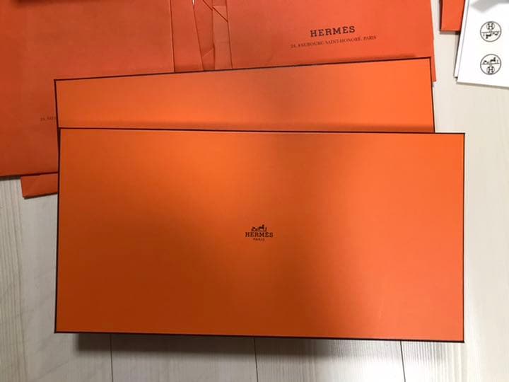 エルメス空箱、紙袋