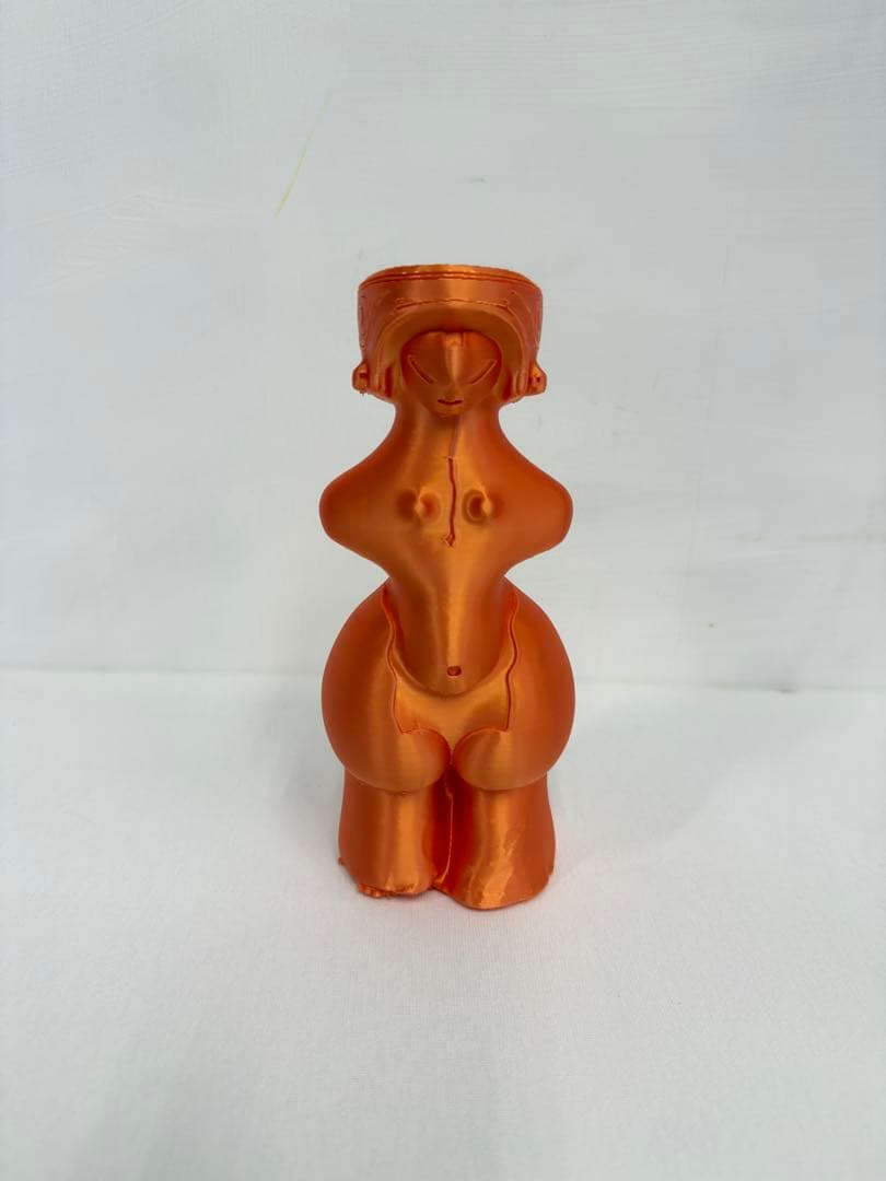 オレンジ色の国宝縄文土偶のレプリカ、3体セット、